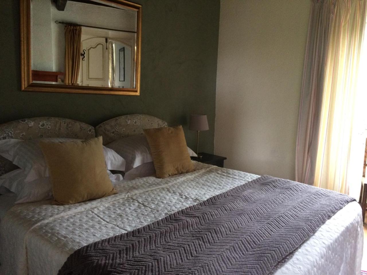 Bed and Breakfast Les Hauts Paturages Ossun-ez-Angles Exterior foto