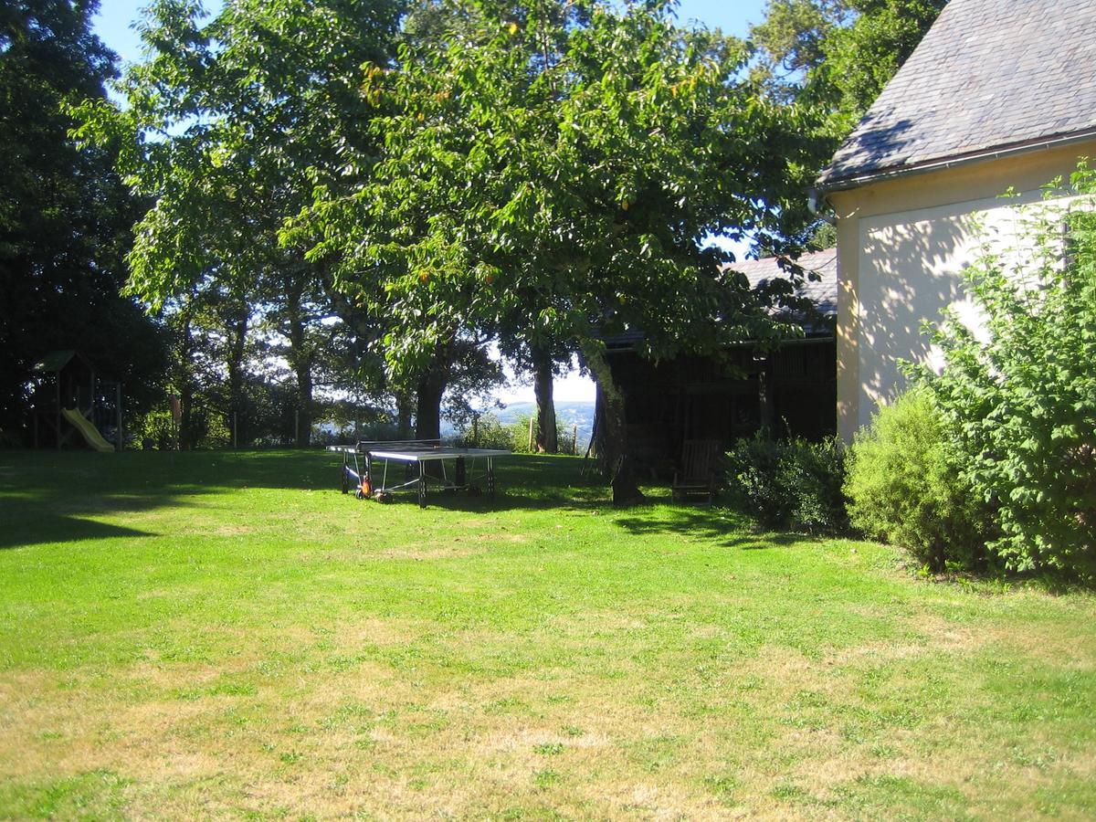 Bed and Breakfast Les Hauts Paturages Ossun-ez-Angles Exterior foto